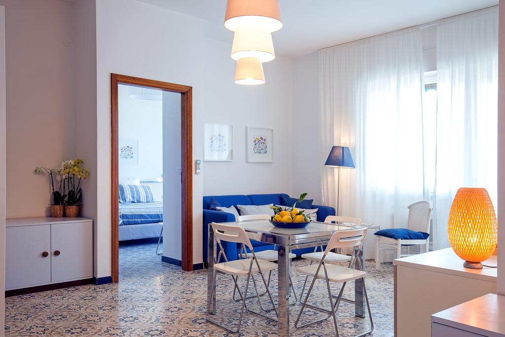 Angelina Apartments Amalfi Coast Maiori Exterior photo