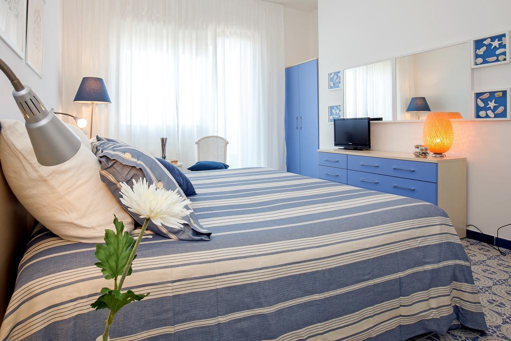 Angelina Apartments Amalfi Coast Maiori Exterior photo