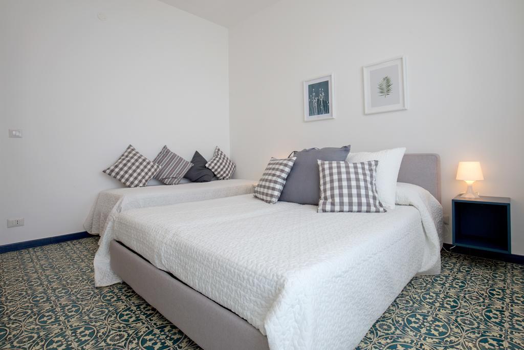Angelina Apartments Amalfi Coast Maiori Exterior photo
